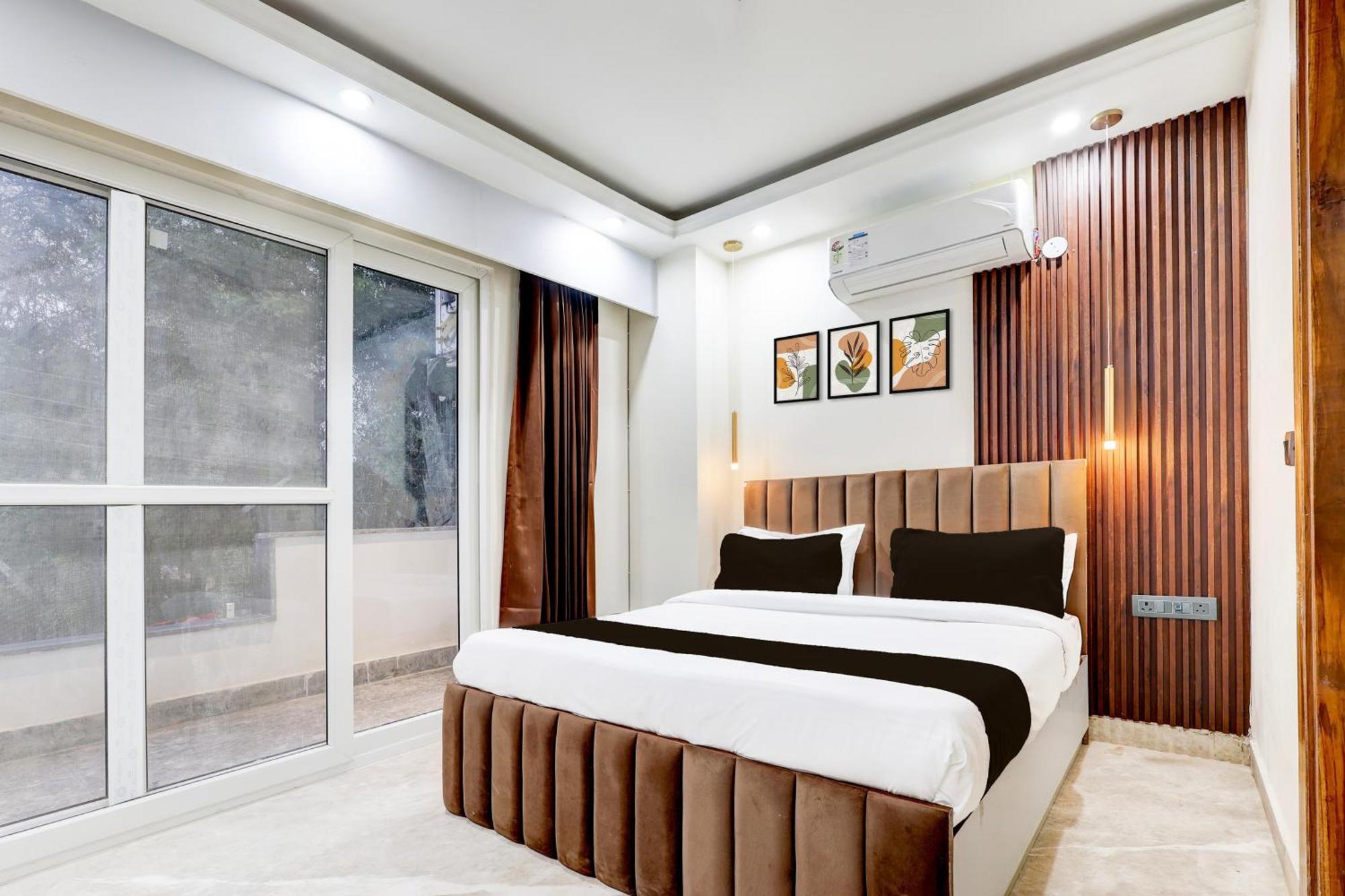 Super Hotel O Sector 43 Gurgaon Buitenkant foto